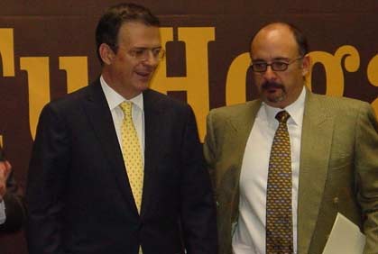Antonio Revah Lacouture, titular del INVI, y el manejo empresarial de la vivienda... Antonio Revah Lacouture, titular del INVI, y el manejo empresarial de la vivienda...