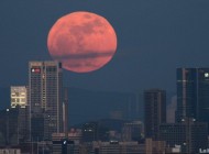 Imagen tomada en Alemania durante la "Súper Luna" del 19 de marzo de 2011. Foto: El Universo Hoy. Imagen tomada en Alemania durante la "Súper Luna" del 19 de marzo de 2011. Foto: El Universo Hoy.