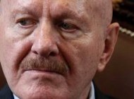 Manuel Mondragon y Kalb fue responsabiliazo de cualquier atentado que puedan sufrir reporteros de NOTIDF y familiares. Manuel Mondragon y Kalb fue responsabiliazo de cualquier atentado que puedan sufrir reporteros de NOTIDF y familiares.