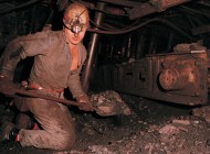 El Gobierno boliviano les nacionalizó la mina de zinc y estaño de Colquiri, de la corporación Suiza Glencore... El Gobierno boliviano les nacionalizó la mina de zinc y estaño de Colquiri, de la corporación Suiza Glencore...