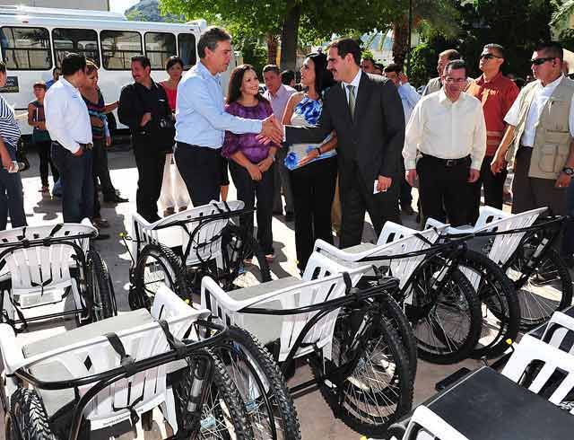 Las sillas rodantes son para el tercer mundo, acepta el gobierno de Sonora... Las sillas rodantes son para el tercer mundo, acepta el gobierno de Sonora...
