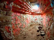 Chiapas Ingresaron por primera vez a una cámara funeraria en Chiapas, donde podrían hallarse los restos del célebre gobernante maya Pakal (INAH).
